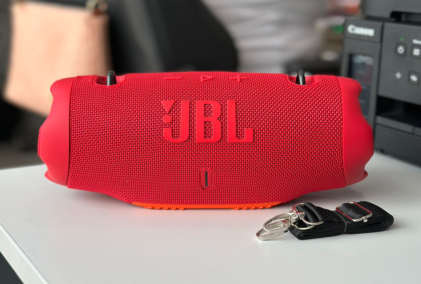 ¡🎶 Lleva la fiesta a donde vayas con la nueva JBL Xtreme 4! 🔊